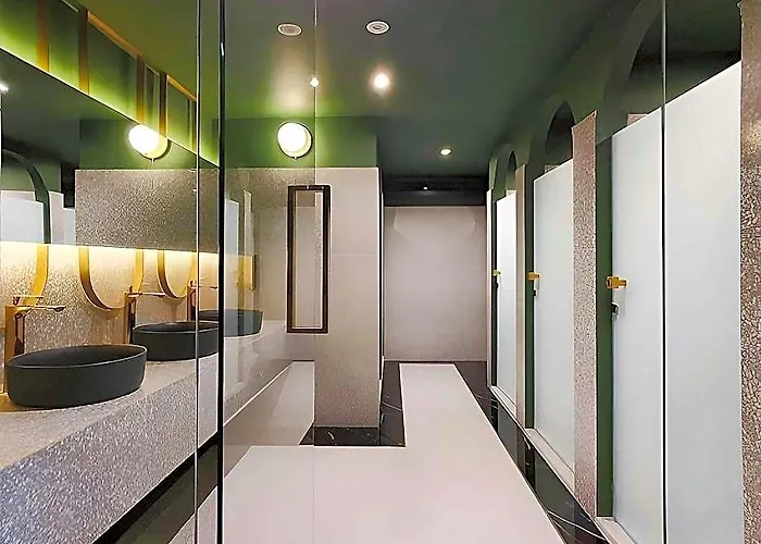 Cher Hotel 4*